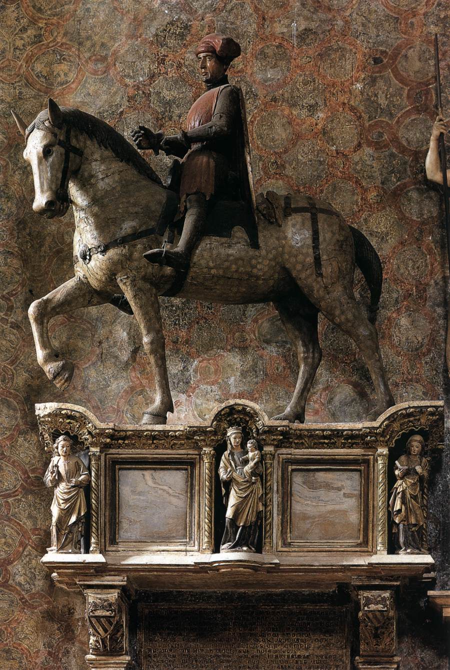 Equestrian monument to Paolo Savelli